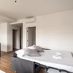 Guesthost - Parco Santa Rita Flat -