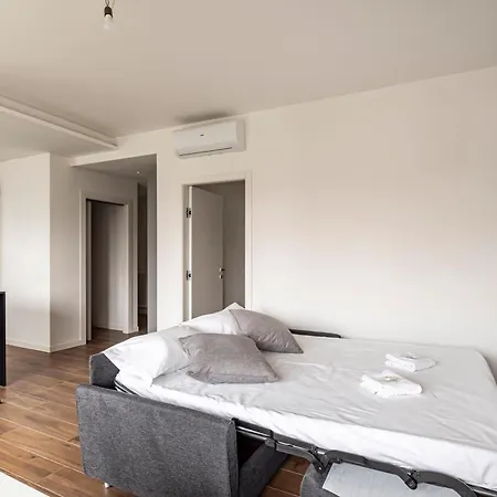 Guesthost - Parco Santa Rita Flat -