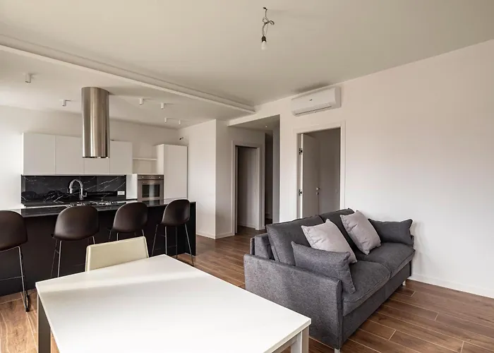 Parco Santa Rita Flat -